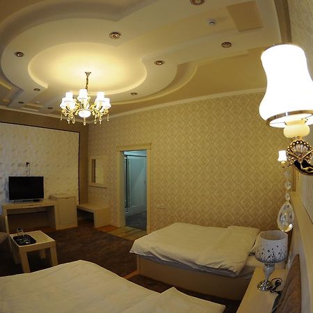 Hotel Afrosiyob Карши Екстериор снимка
