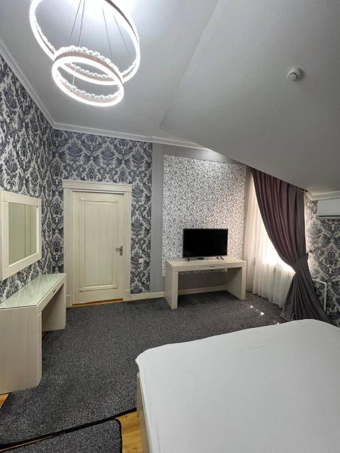 Hotel Afrosiyob Карши Екстериор снимка