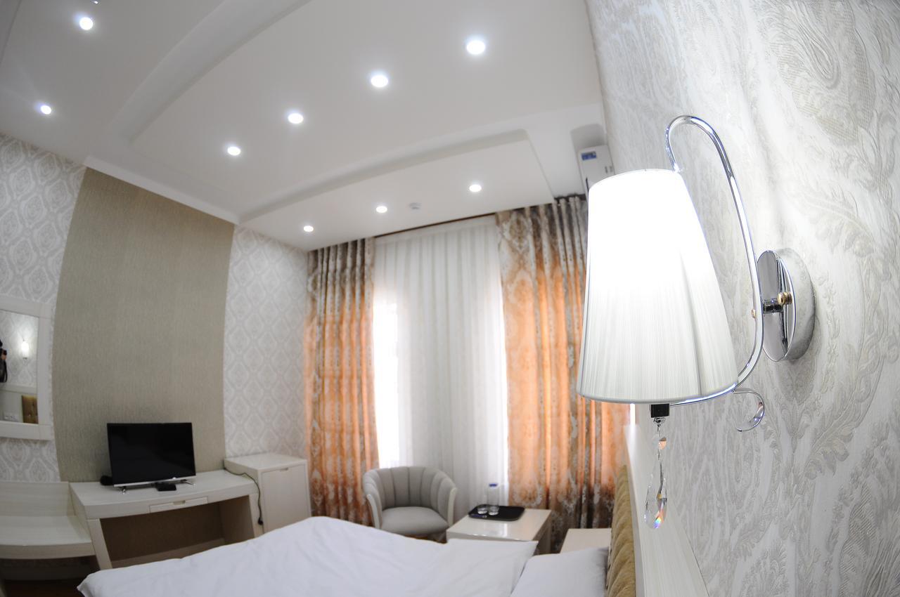 Hotel Afrosiyob Карши Екстериор снимка