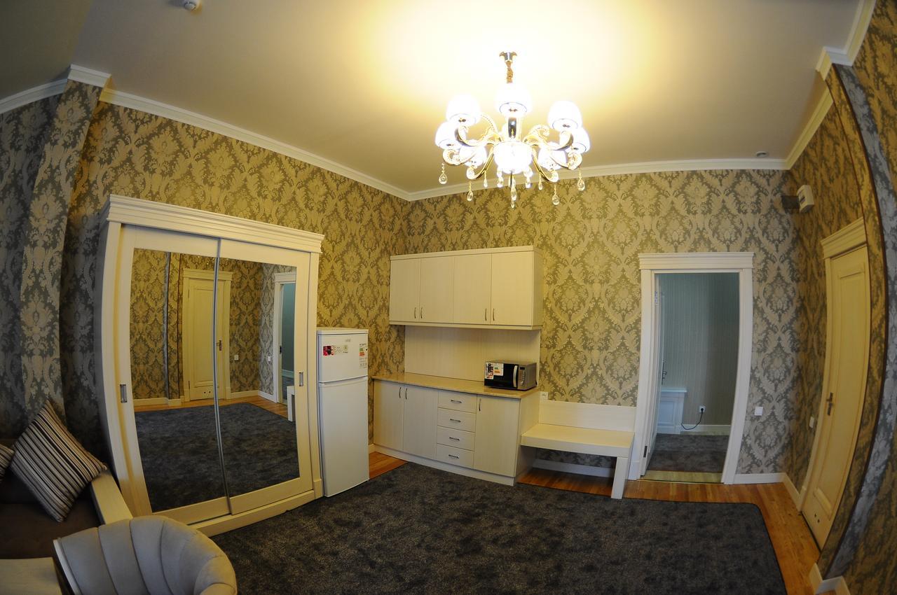 Hotel Afrosiyob Карши Екстериор снимка